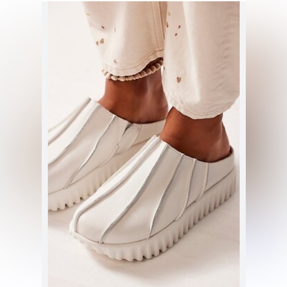 4CCCCEES Shoes - 4CCCCEES waffo mules free people size EU 40 leather white new US 9.5